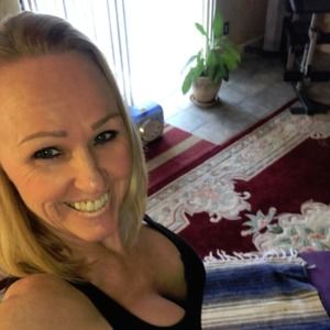 Meet your Posher, Norma